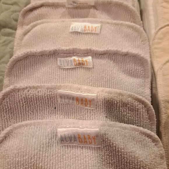 LOT of Cloth Diapers + Inserts (12 diapers/24 inserts) - Picture 6 of 6